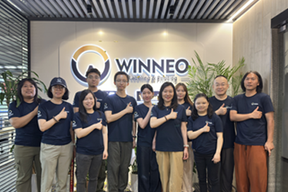 Ceremonia de inauguración del nuevo muro del logotipo de WINNEO